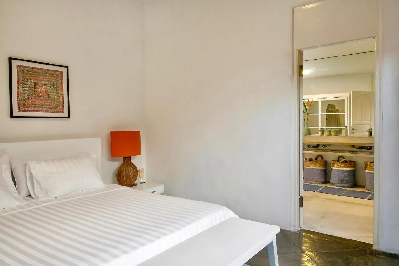 Villa Emma | Heart Of Seminyak | 350M Beach Indonesië