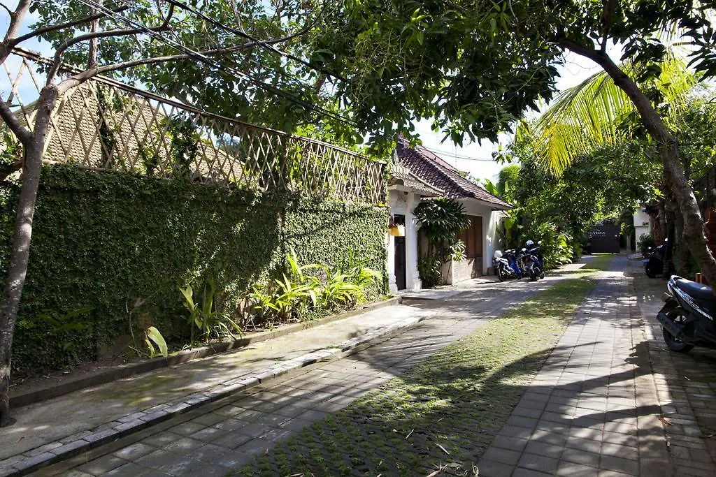 Villa Emma | Heart Of Seminyak | 350M Beach Indonesië